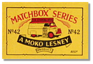 C:\Users\Patrice\Documents\Pictures\Images\Matchbox Images\Matchbox\VintageLesneyOnTheWeb\NewVintageLesneyOnline2006\images\42A-BBoxB2WhiteRed.jpg