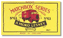 C:\Users\Patrice\Documents\Pictures\Images\Matchbox Images\Matchbox\VintageLesneyOnTheWeb\NewVintageLesneyOnline2006\images\63A-BBoxFrontViewRedWheelsB5.JPG